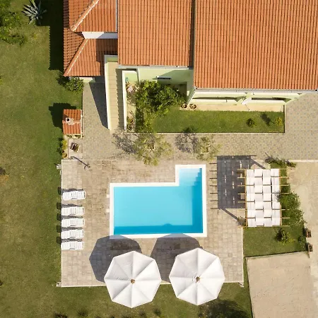 Charming In Ljubac, Pool 公寓