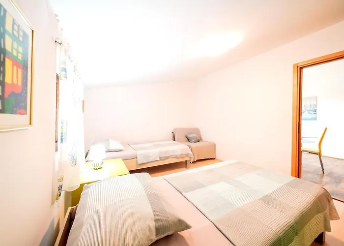 アパート Charming In Ljubac, Pool *