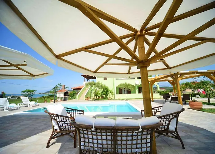 アパート Charming In Ljubac, Pool