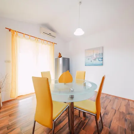 Appartement Charming In Ljubac, Pool *